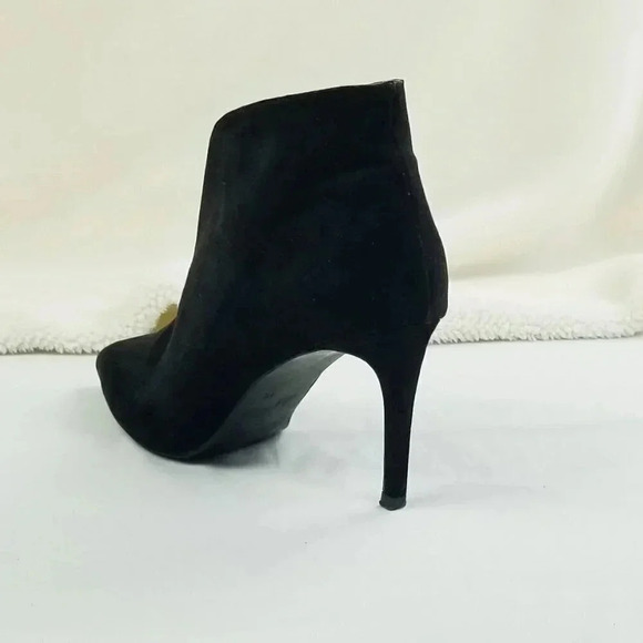 Zara Size 40 (US 9.5-10) Women's Black Suede Pointed Toe V Slip On Ankle Booties - Picture 6 of 12